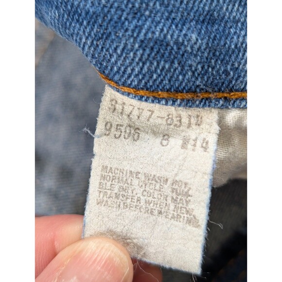 Vintage Levi’s Boys 14 Blue Denim Black Tab Straight Leg Retro Jeans - Picture 7 of 12